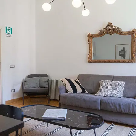 Easytopstay - Colosseum Cosy Apartments-3
